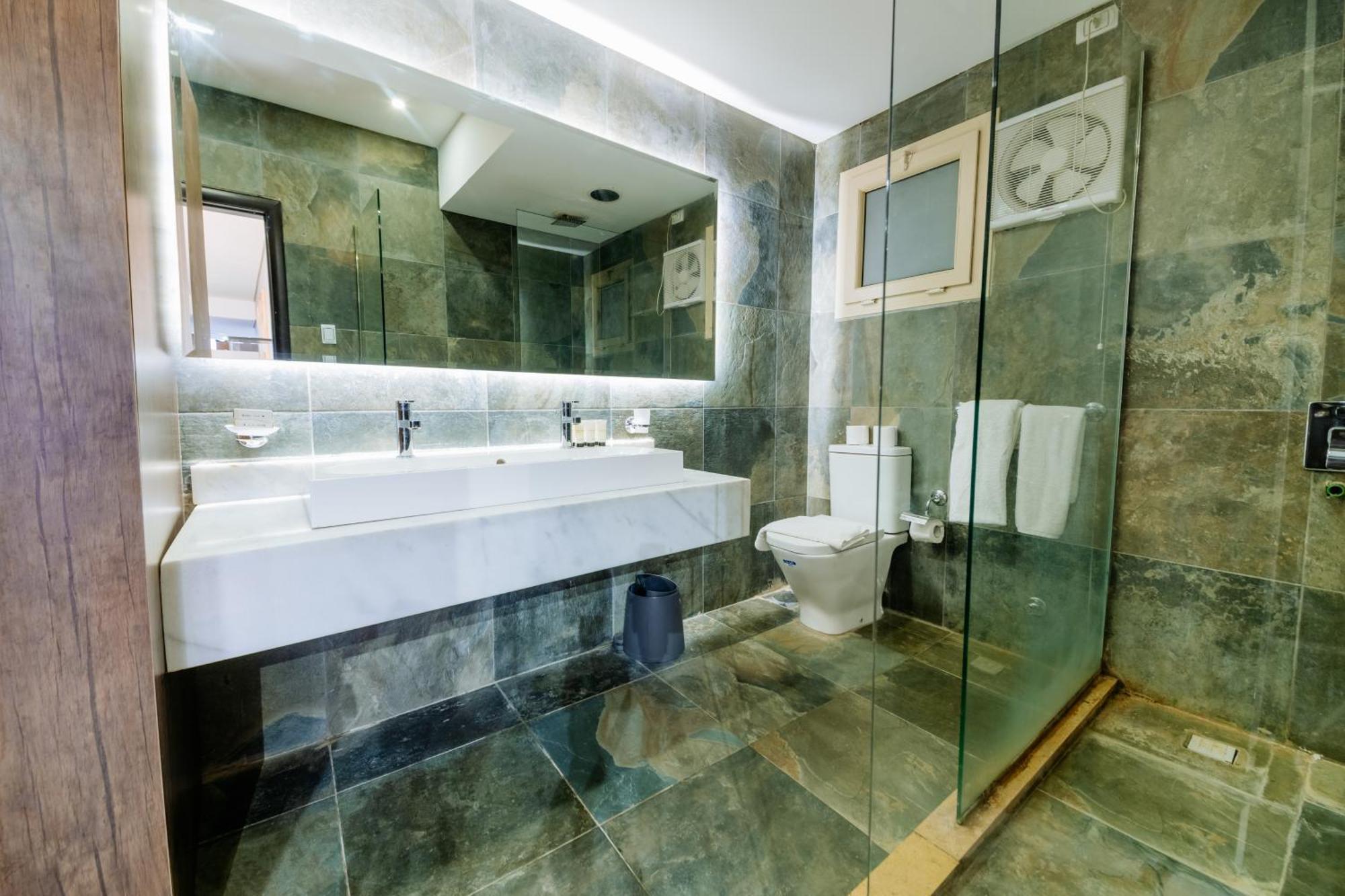 Brassbell L Zamalek L Om Kolthoom L Central Location Кайро Екстериор снимка